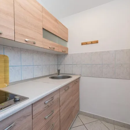 Agatic Apartment