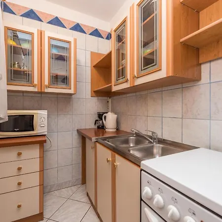 Agatic Apartment *